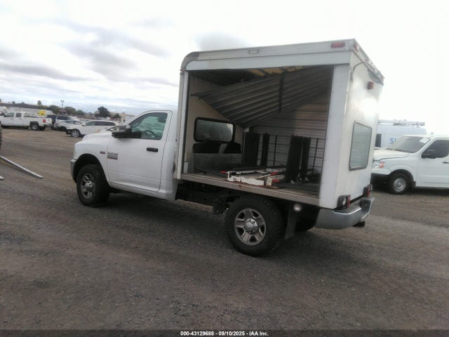 3C6MR5AJ9HG760082 RAM 2017