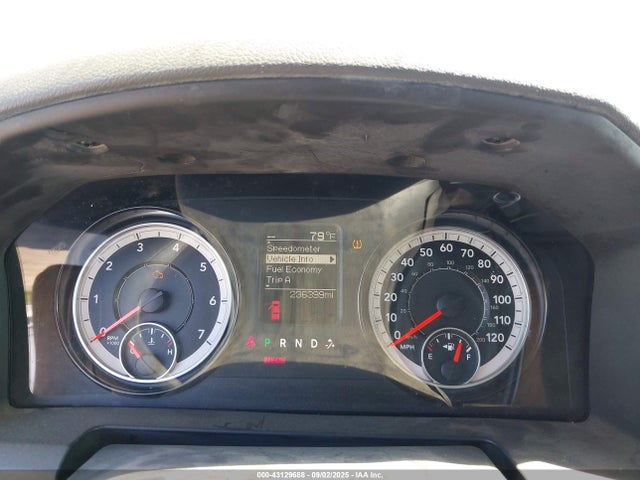 3C6MR5AJ9HG760082 RAM 2017