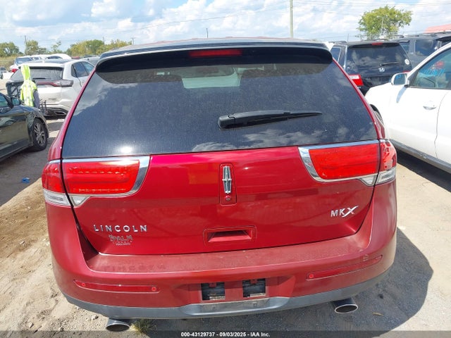 2LMDJ6JK2EBL03692 Lincoln MKX