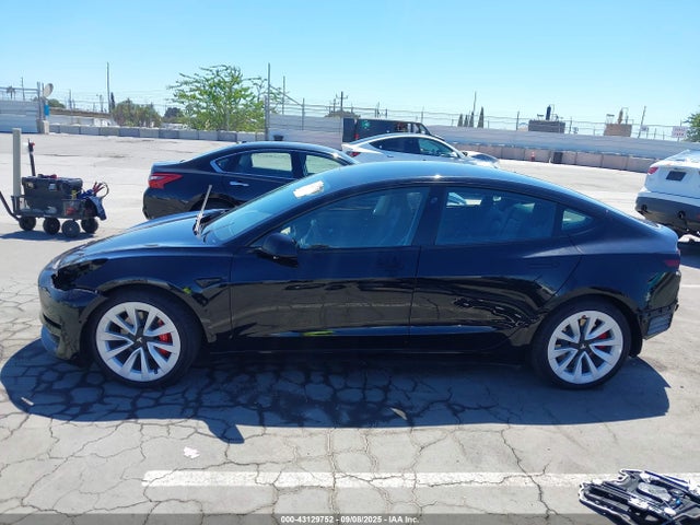 Tesla Model 3 Rear-wheel Drive 2022 5YJ3E1EA0NF297995 Image 15