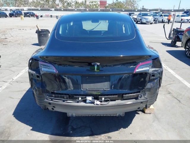 Tesla Model 3 Rear-wheel Drive 2022 5YJ3E1EA0NF297995 Image 17