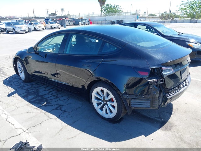 Tesla Model 3 Rear-wheel Drive 2022 5YJ3E1EA0NF297995 Image 3