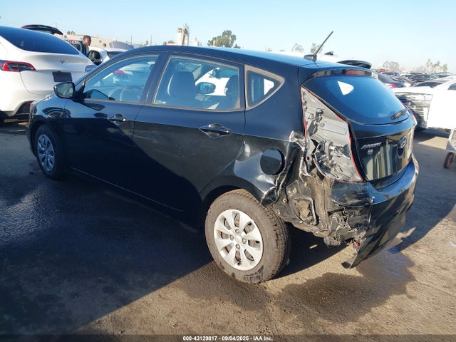 KMHCT5AE1HU326109 Hyundai ACCENT SE