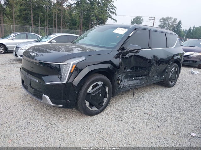 KIA ev9 2024 KNDADFS52R6035637 Image 2