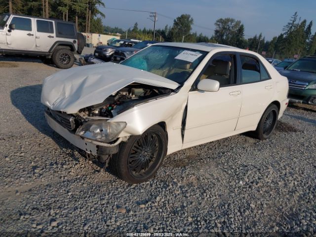 2001 LEXUS IS 300 JTHBD182210006987 Photo 1