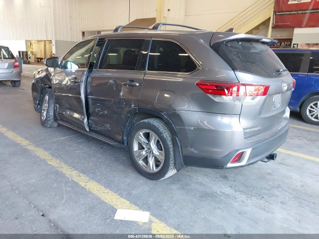 5TDDZRFH6JS896957 Toyota 2gr-fks