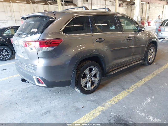 5TDDZRFH6JS896957 Toyota 2gr-fks