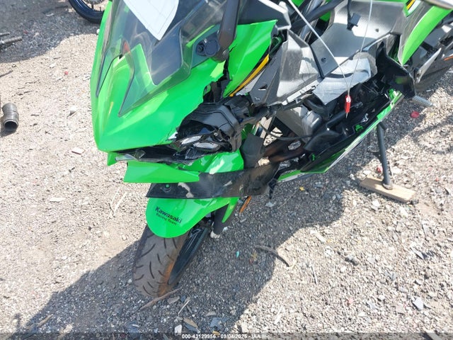 ML5EXGH11SDA35422 Kawasaki 2025