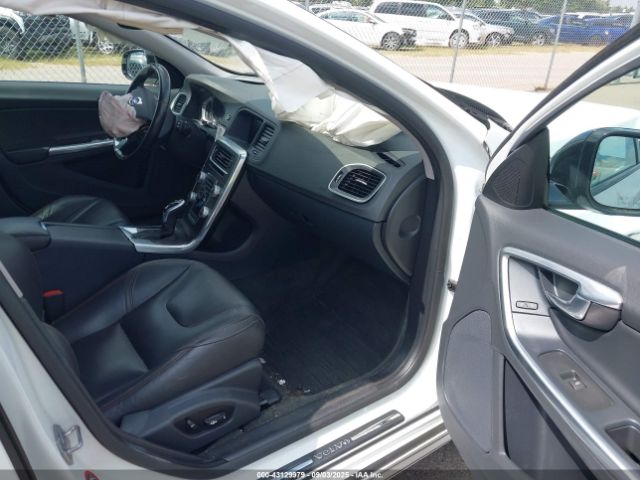 2016 VOLVO V60 CROSS COUNTRY YV4612HK2G1008157 Photo 4