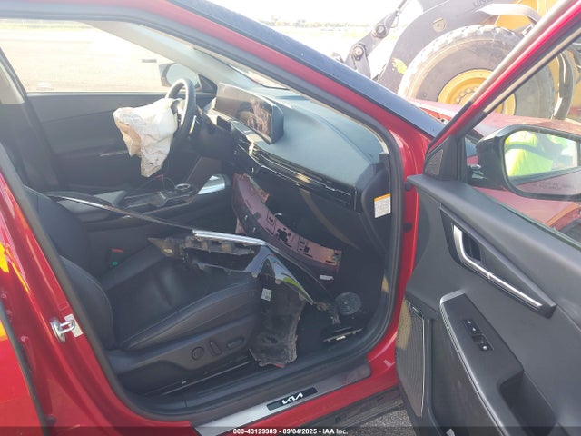 KNDC3DLC4N5058799 KIA EV6