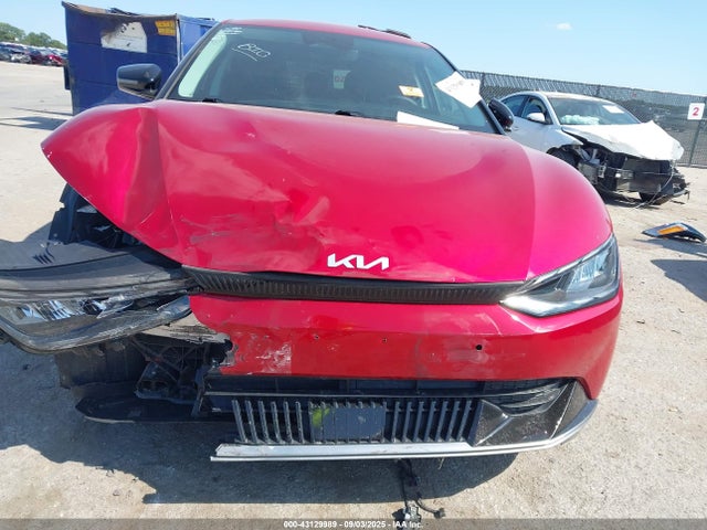 KNDC3DLC4N5058799 KIA EV6