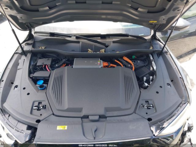 2024 AUDI Q8 E-TRON WA15AAGE8RB054393 Photo 9