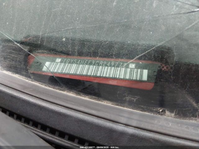 2012 CADILLAC ESCALADE ESV 1GYS4HEF9CR249772 Photo 8