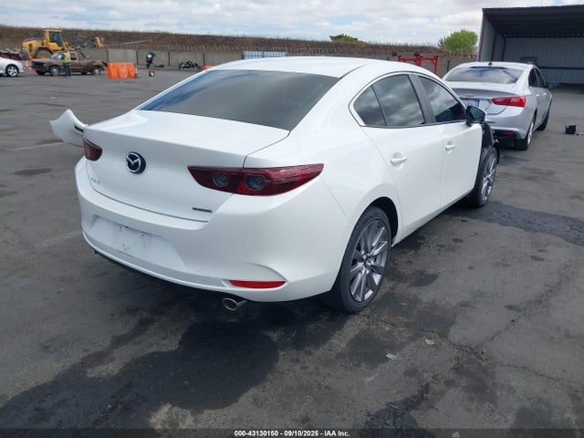 Mazda py 2021 3MZBPABL8MM250068 Image 4