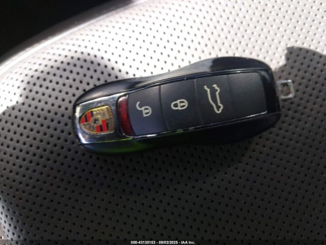 2016 PORSCHE MACAN WP1AB2A52GLB49876 Photo 10