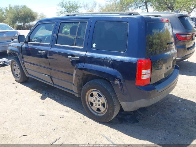 Jeep 2014 2014 1C4NJPBB8ED813659 Image 3