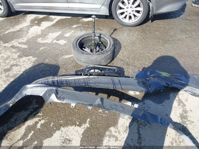 Toyota a25a-fxs 2025 4T1DAACK8SU108942 Image 11