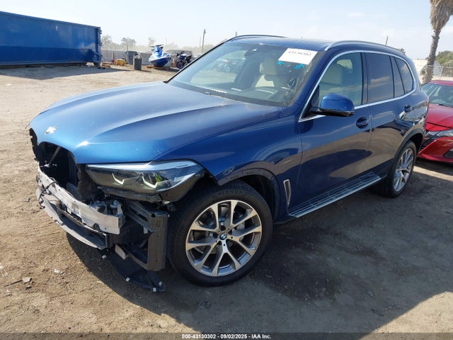 5UXCR4C08M9E86467 BMW X5