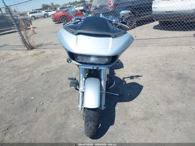 Harley-Davidson Road Glide 2023 1HD1KHC18PB660687 Image 5