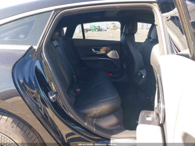 2022 MERCEDES-BENZ EQS 450+ W1KCG2DB9NA016415 Photo 7