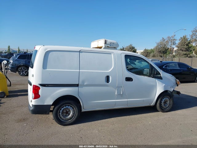 Chevrolet 2015 2015 3N63M0YN4FK706405 Image 14