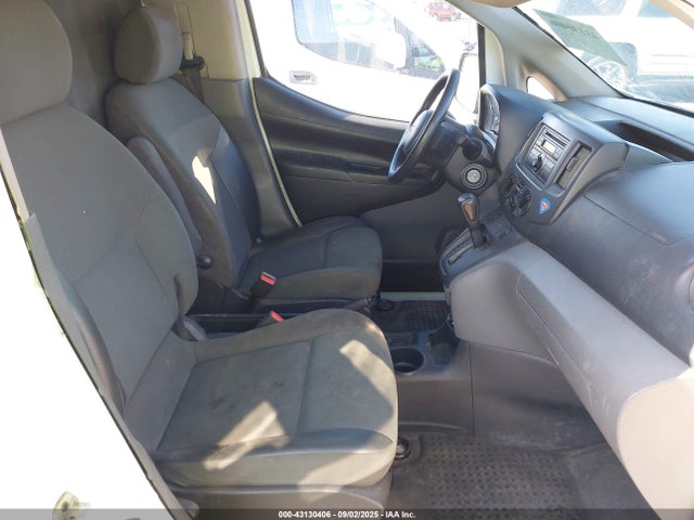 Chevrolet 2015 2015 3N63M0YN4FK706405 Image 5