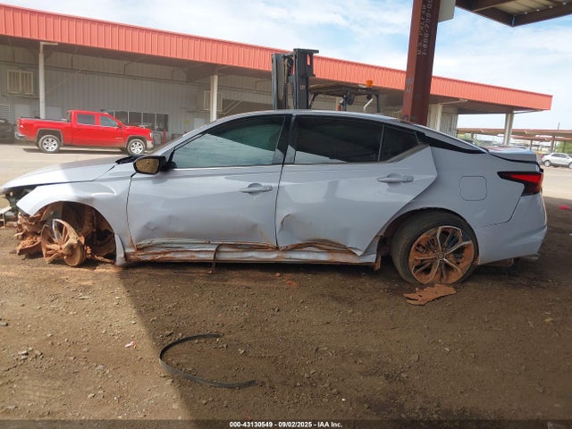 Nissan 2025 2025 1N4BL4CV0SN322552 Image 14