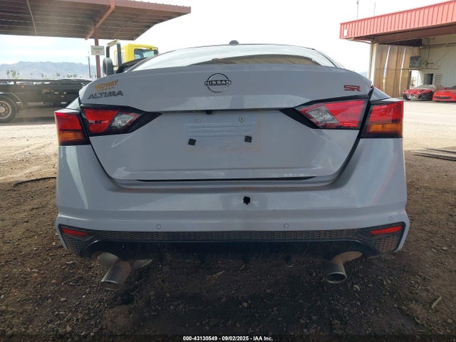Nissan 2025 2025 1N4BL4CV0SN322552 Image 16