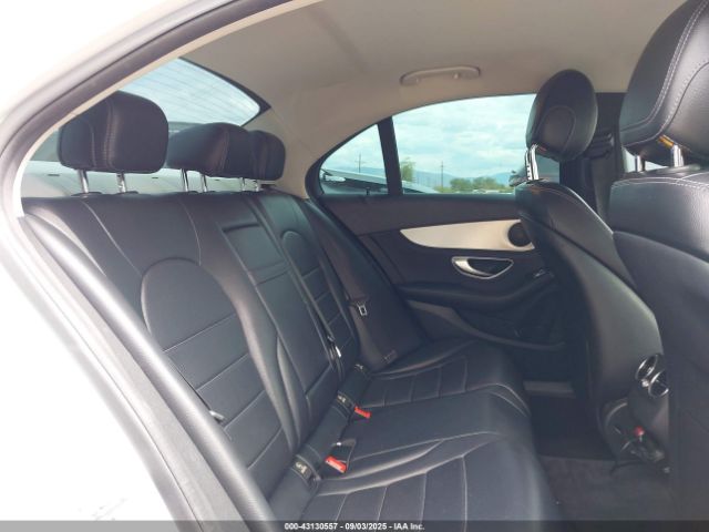 2015 MERCEDES-BENZ C 300 55SWF4KB4FU021991 Photo 7