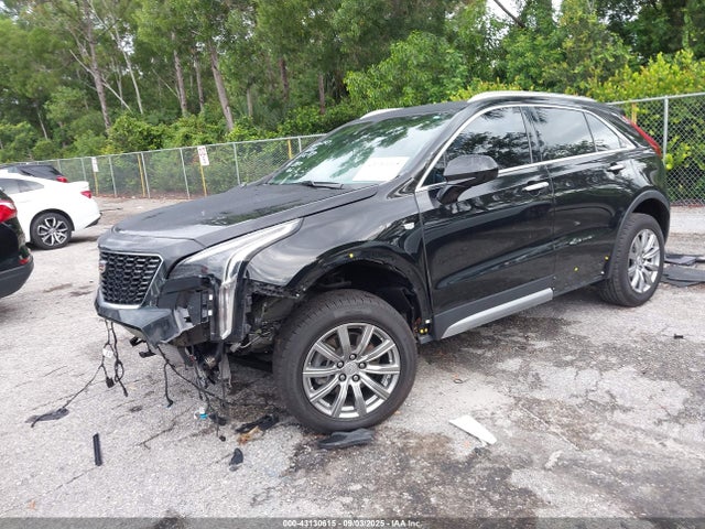 2020 CADILLAC XT4 1GYFZCR43LF138960 Photo 1