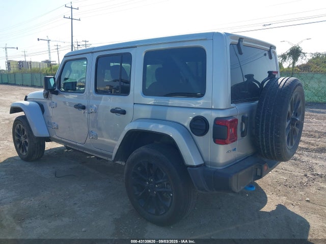2024 JEEP WRANGLER 4XE 1C4RJXP61RW249165 Photo 2