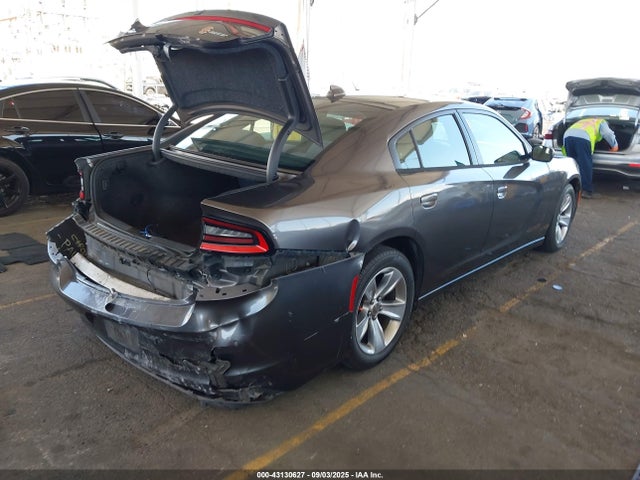 2C3CDXHGXJH176776 Dodge 2018