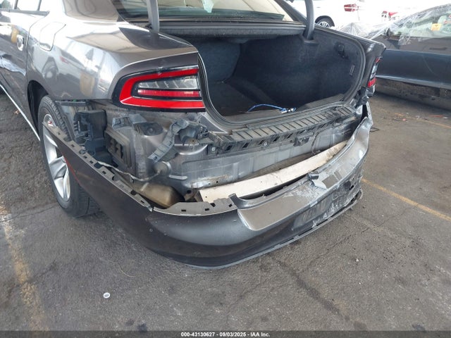2C3CDXHGXJH176776 Dodge 2018