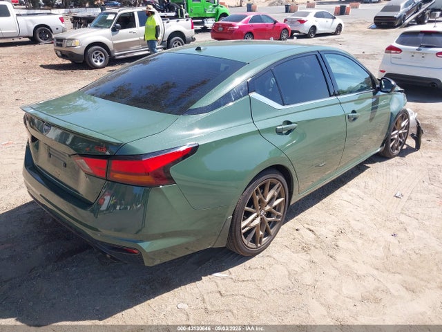 Nissan 2025 2025 1N4BL4CV9SN301988 Image 4