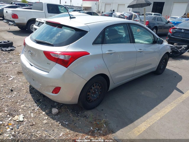 KMHD35LH9HU349939 Hyundai ELANTRA GT