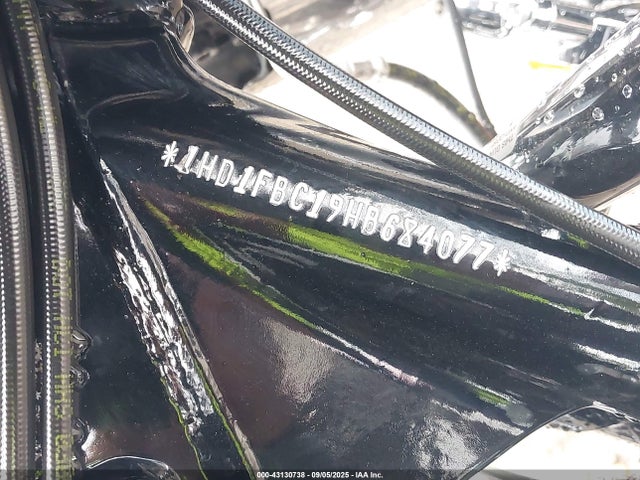 Harley-Davidson Road King 2017 1HD1FBC19HB684077 Image 10