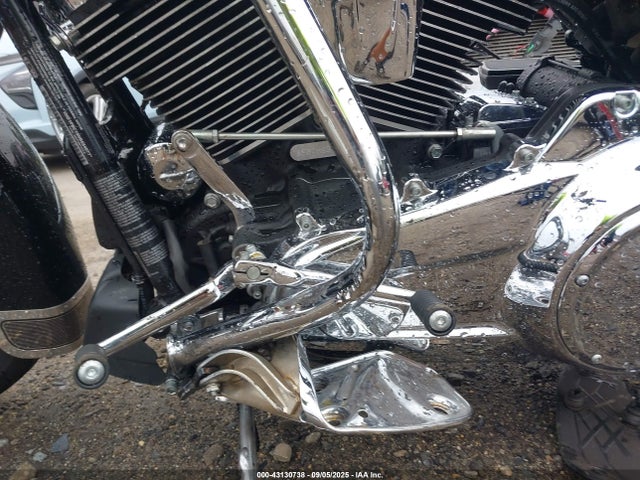 Harley-Davidson Road King 2017 1HD1FBC19HB684077 Image 16