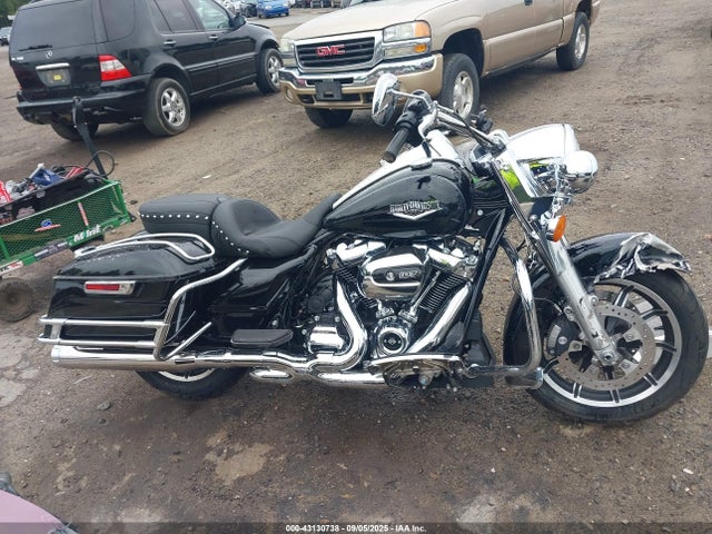 Harley-Davidson Road King 2017 1HD1FBC19HB684077 Image 13