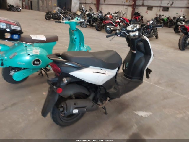 Lance 2022 2022 RFGBSSLA4NX004731 Image 4