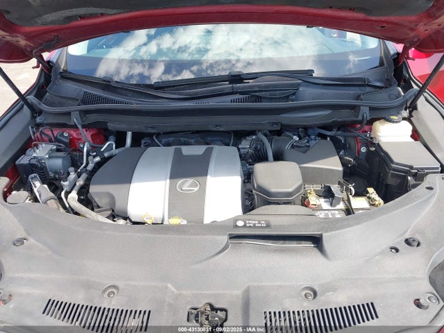 Lexus 2017 2017 2T2ZZMCA0HC060222 Image 10