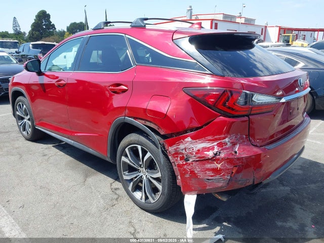 Lexus 2017 2017 2T2ZZMCA0HC060222 Image 3
