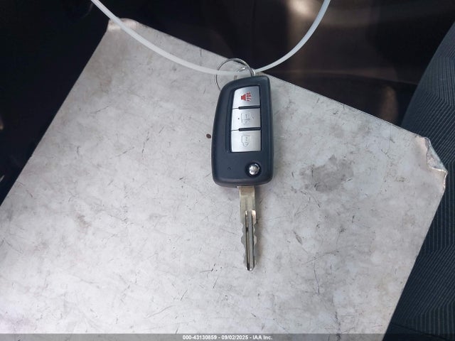 5N1AT2MV0GC730864 Nissan 2016