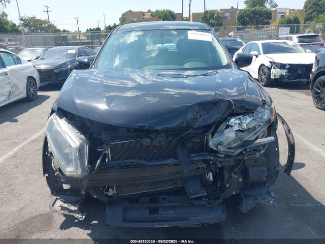 5N1AT2MV0GC730864 Nissan 2016