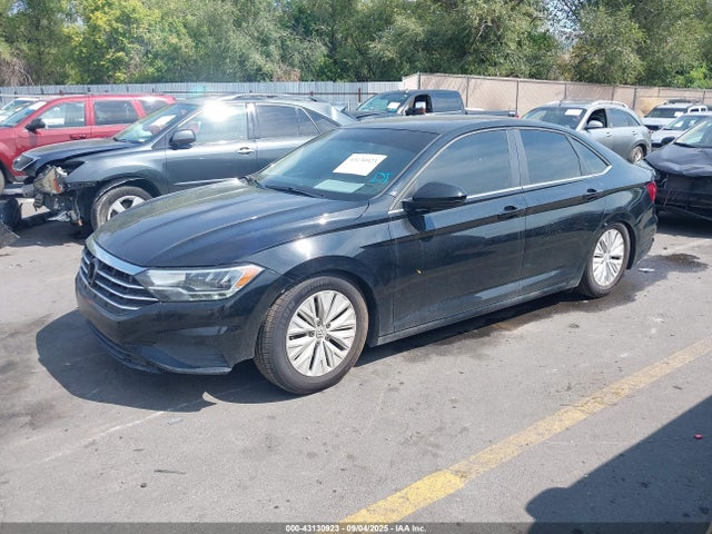 3VWN57BU5KM174918 Volkswagen Jetta 1.4t S