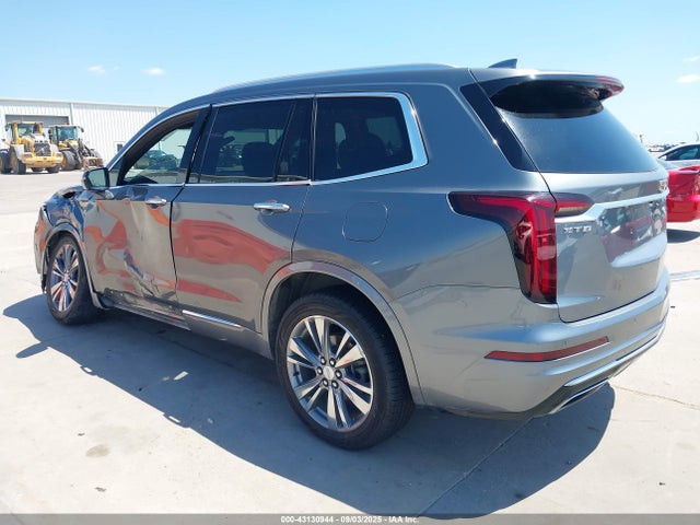 2022 CADILLAC XT6 1GYKPCRS8NZ113802 Photo 2