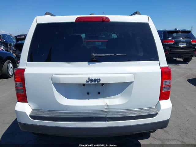 Jeep Patriot 2015 1C4NJPBB9FD377518 Image 16