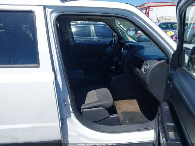 Jeep Patriot 2015 1C4NJPBB9FD377518 Image 5