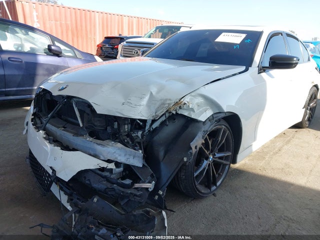 3MW5R1J05N8C41854 BMW 330I