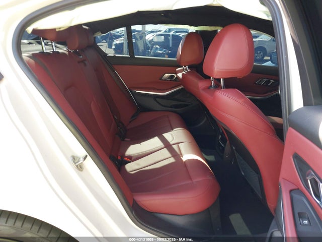 3MW5R1J05N8C41854 BMW 330I