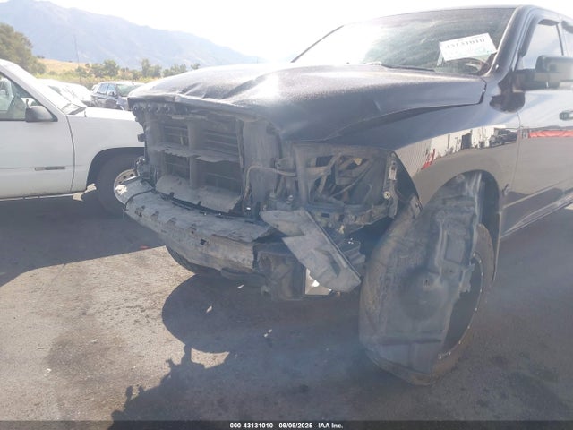 2014 RAM 1500 1C6RR7MT2ES430643 Photo 5